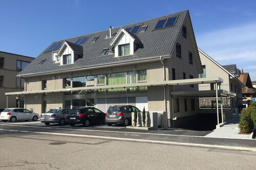 Neubau Wohn- und Gesundheitszentrum, Dorfstrasse 7