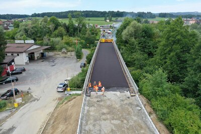 K126, B040 Reussbrücke