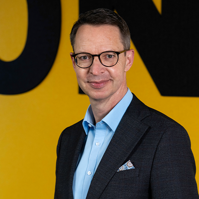Dr. Simon Käch