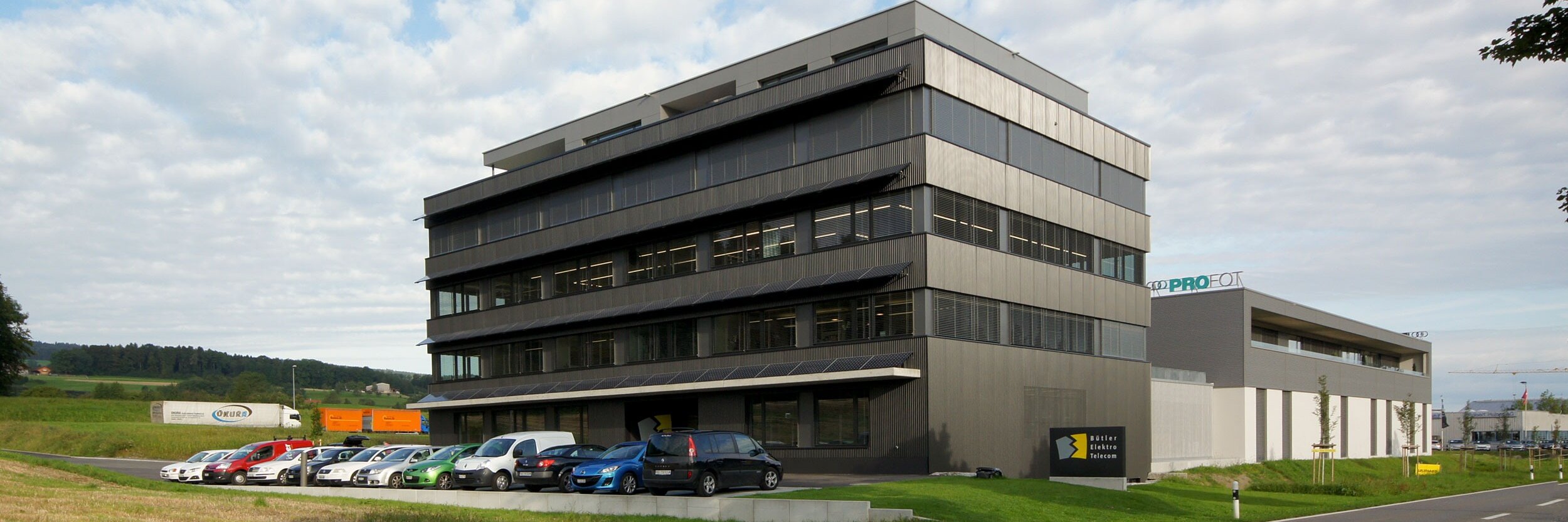 Bürogebäude Elektro Bütler, Pilatusring, Reppisch West